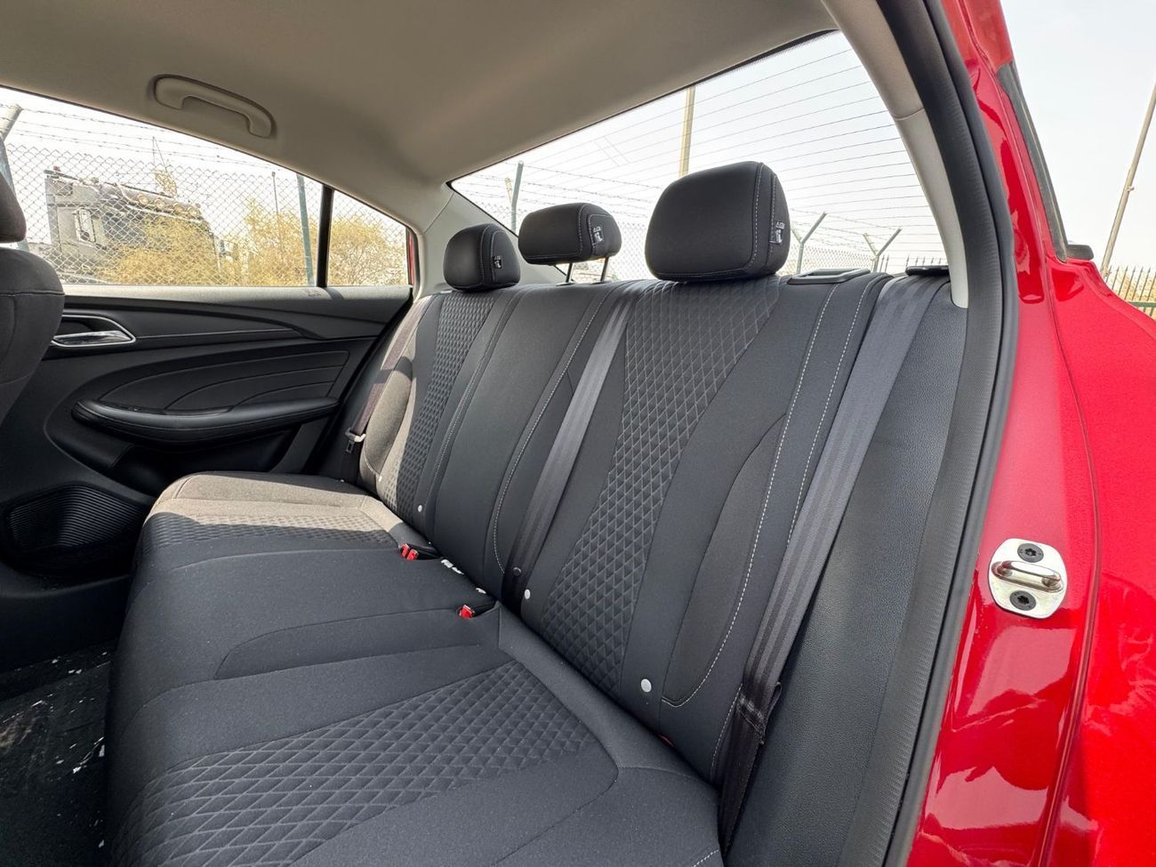 أم جي 5 Standard 1.5L Petrol Manual 2025 Export Price @ 26,500 AED