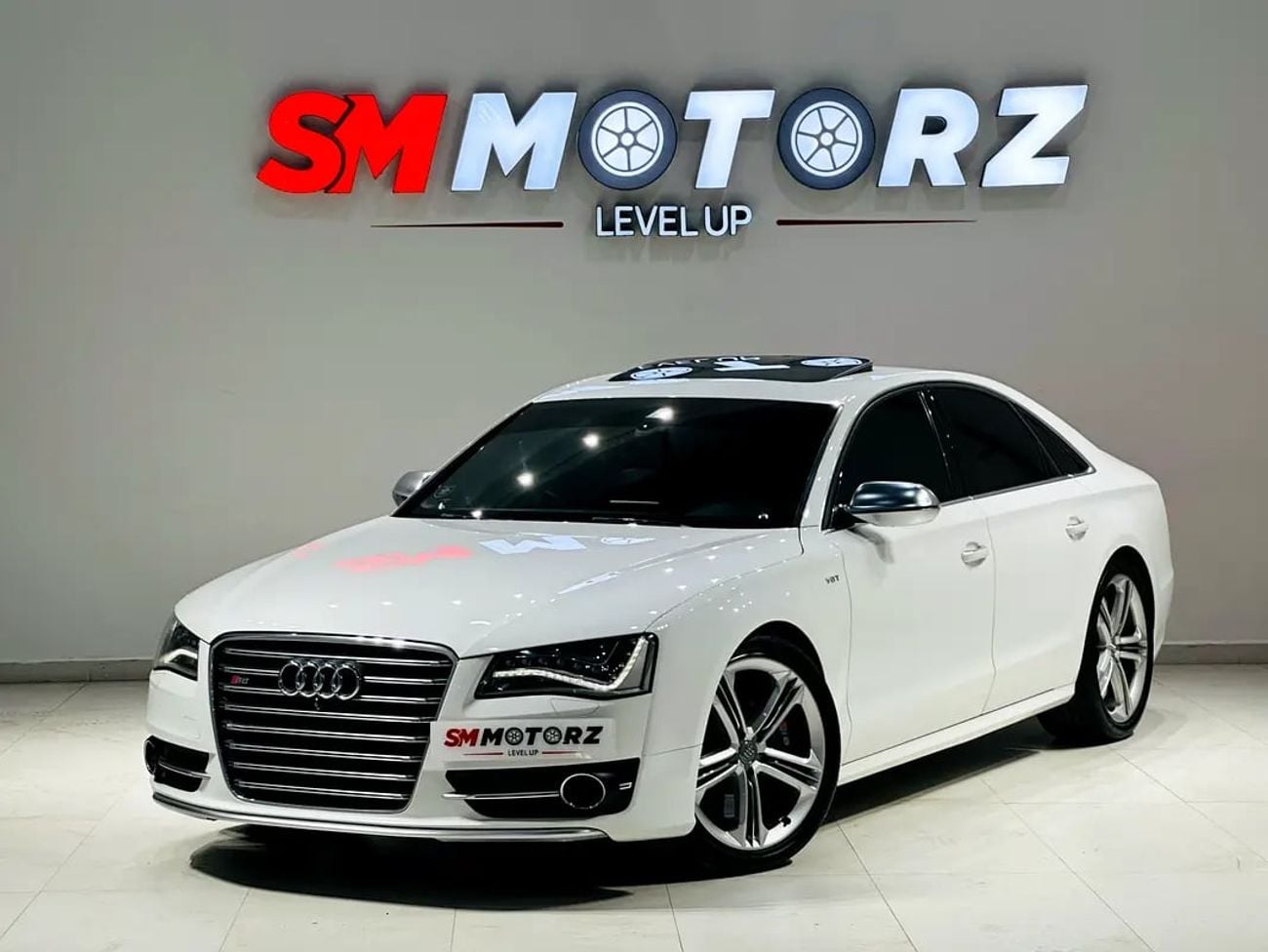 Audi S8 TOP