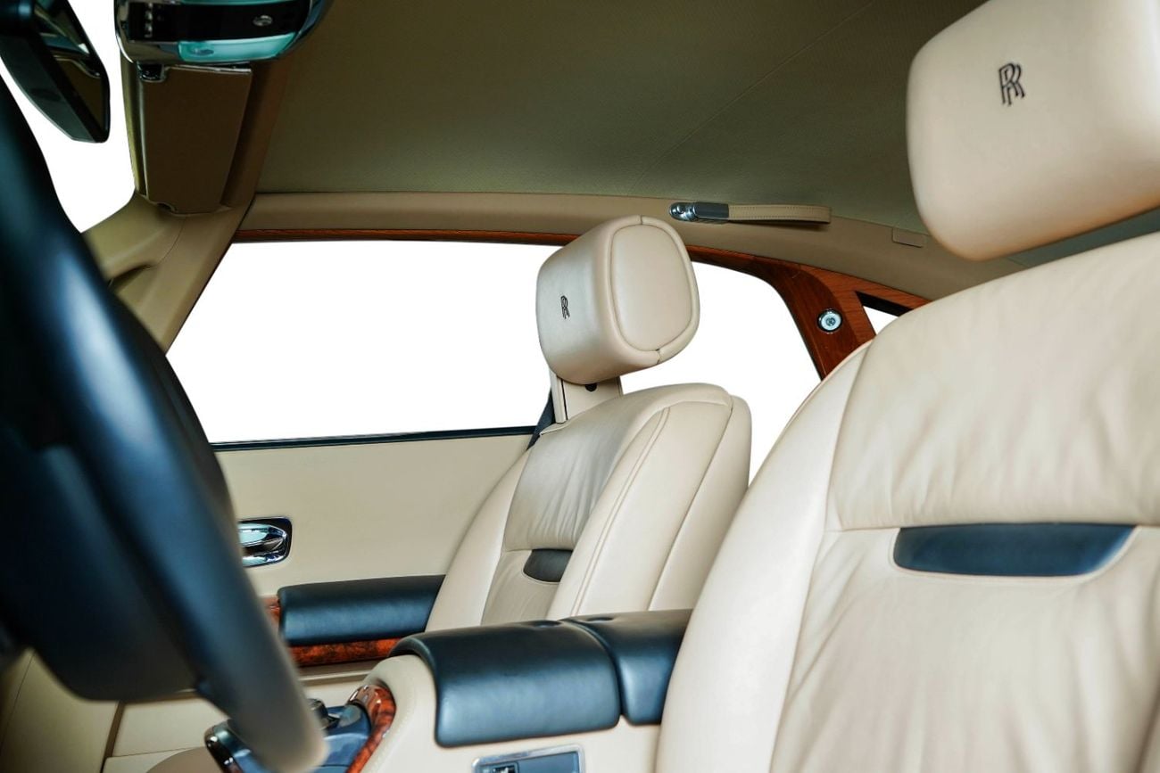 Rolls-Royce Phantom Coupe-GCC-Low Mileage-Collectors Item-Mint Condition