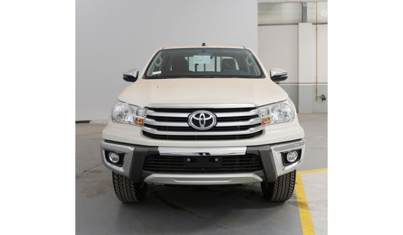 Toyota Hilux 2.7L V4 Petrol A/T Full Option Double Cabin Pickup