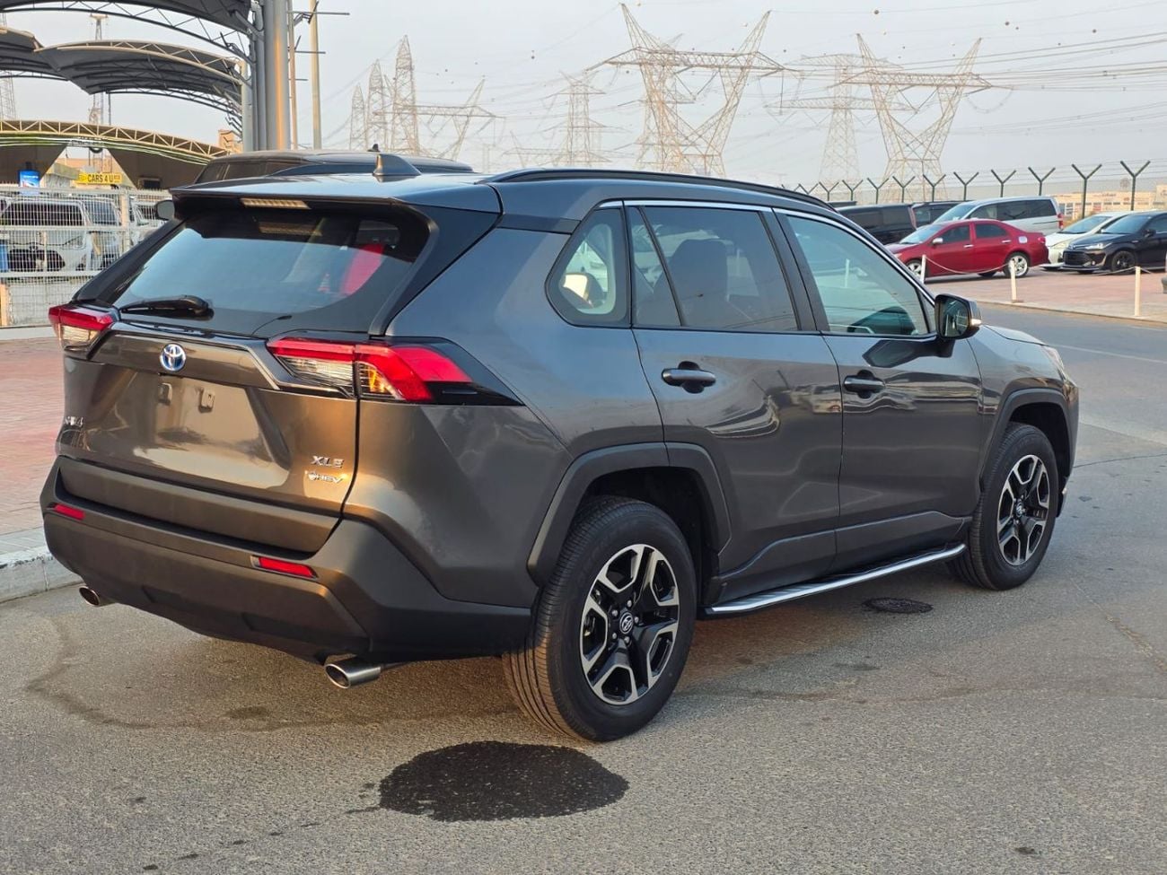 Toyota RAV4 XLE HEV 2025 Model hybrid engine Sunroof , Push button , leather seats and low mileage 6519 onlye