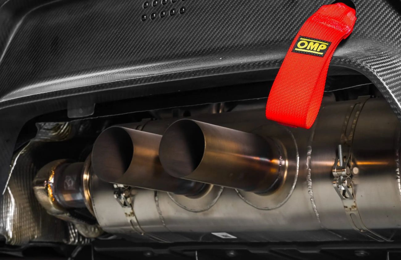 Porsche 911 3.8L F-6 Twin-Turbocharged Engine