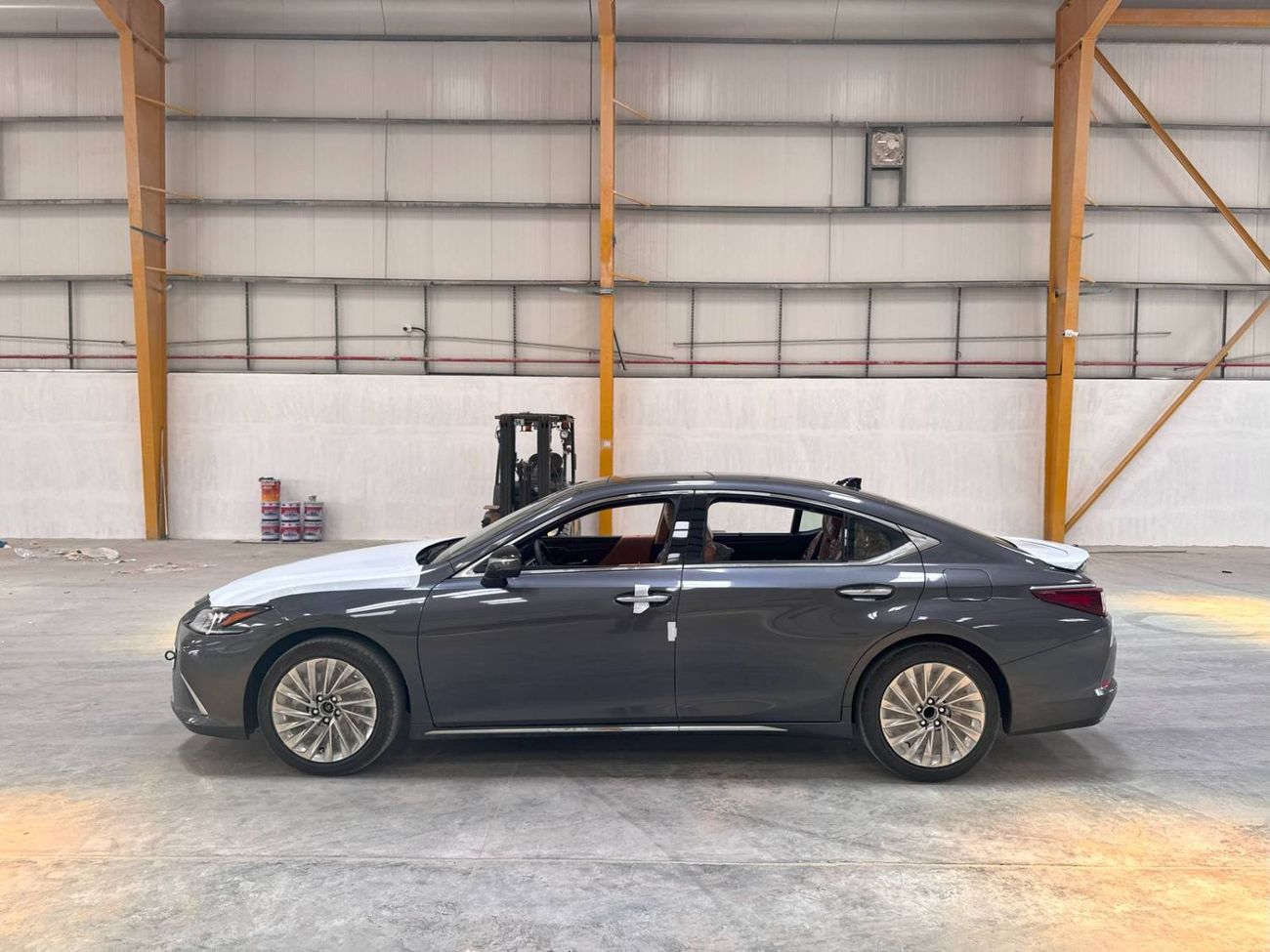 Lexus ES350 2025 LEXUS ES350 3.5L ULTRA LUXURY + RADAR GCC BRAND NEW 0KM (ONLY FOR EXPORT)