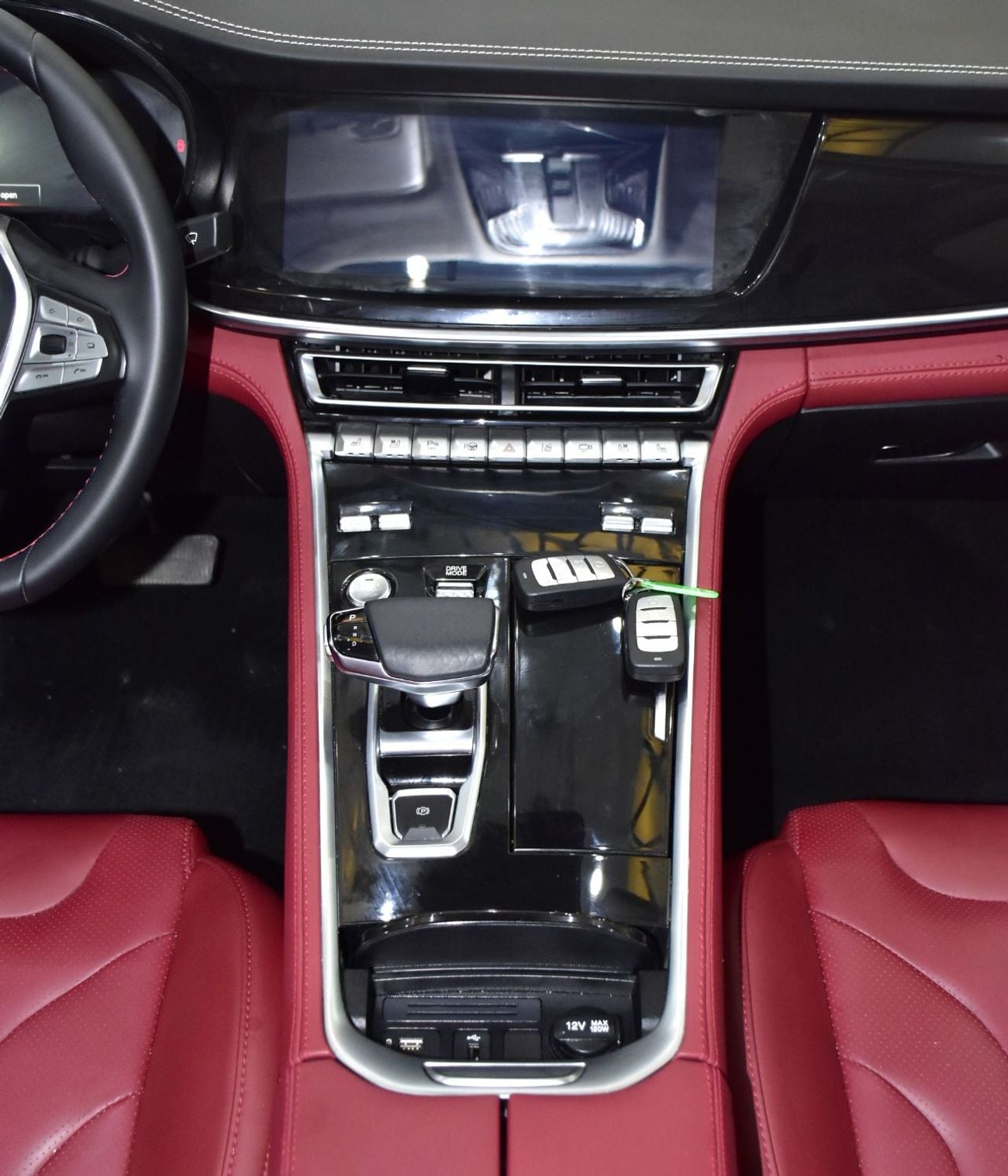 Changan CS85 PREMIUM EXCELLENT DEAL for our Changan CS85 360T ( 2023 Model ) in Silver Color GCC Specs