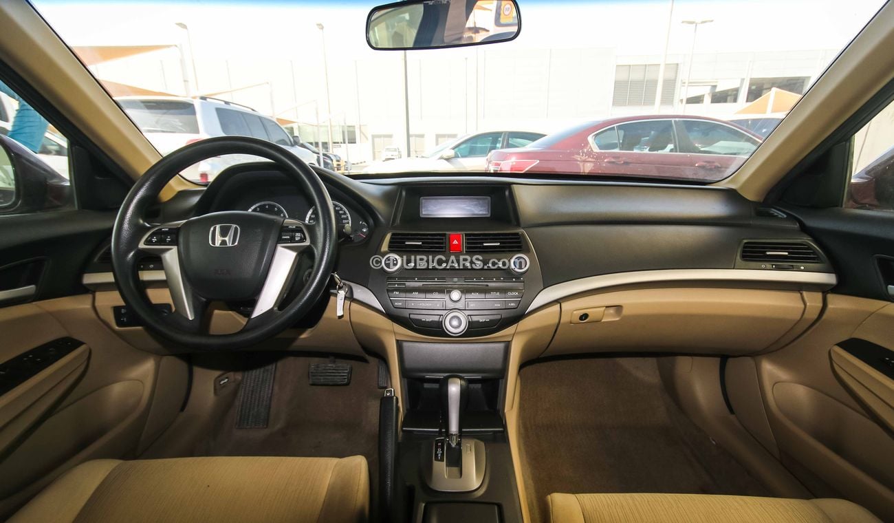 هوندا أكورد i-VTEC