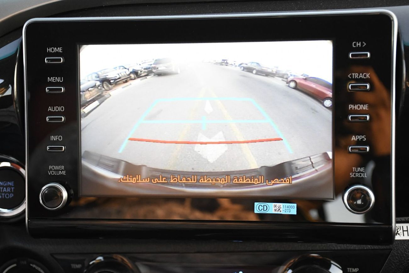 Toyota Hilux 2.7L V4 AT With Air Composer  Push Start Full Option