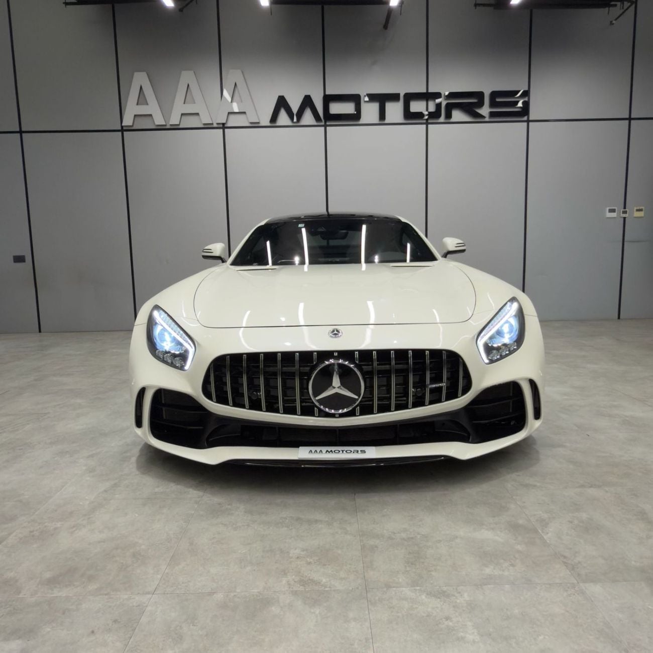 Mercedes-Benz AMG GT S Japan Specs | No Accidents | Low Mileage