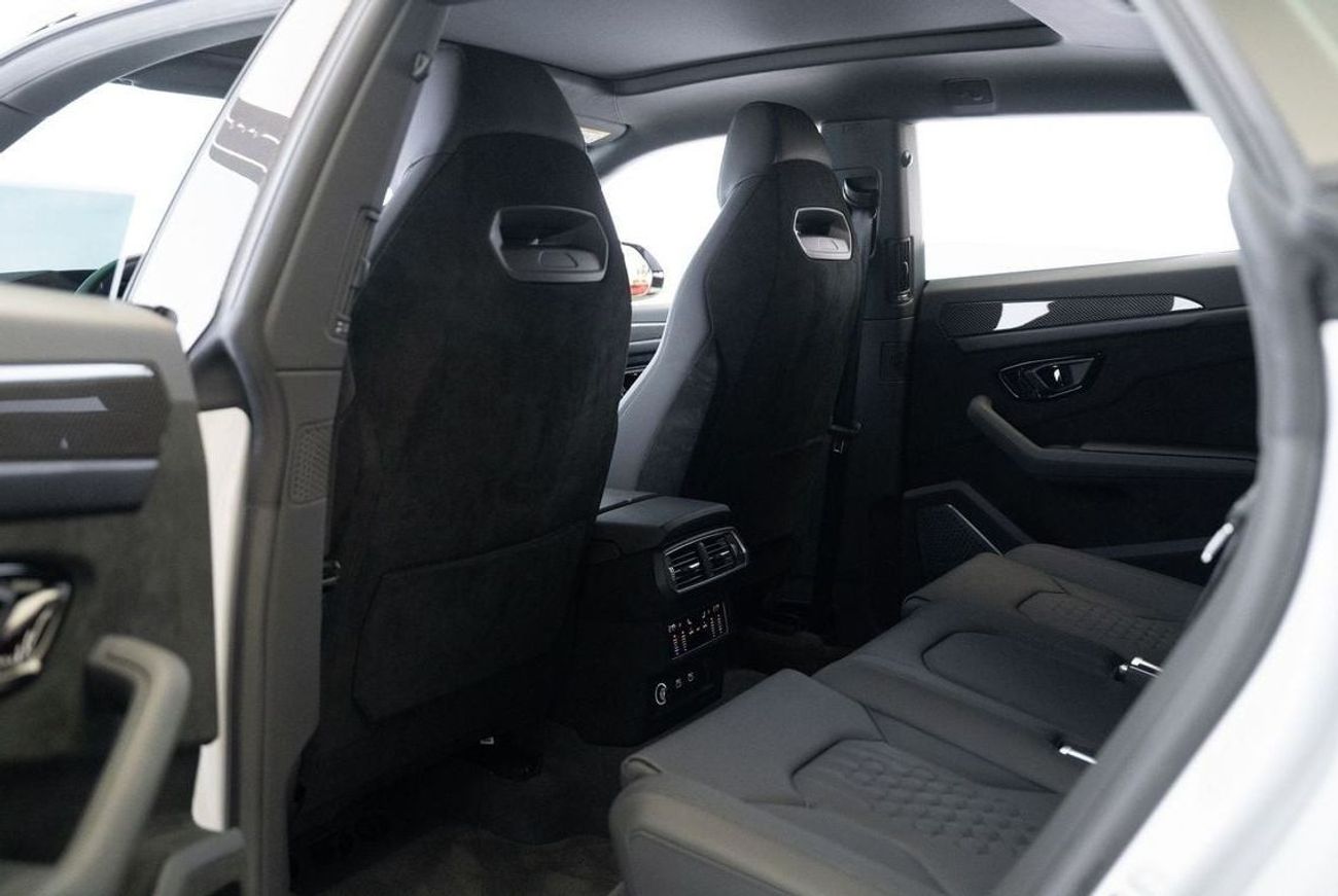 لامبورغيني اوروس 4.0T V8 Performante