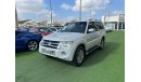 Mitsubishi Pajero GLS Highline Top Mitsubishi Pajero GLS 3.8L 2014 GCC