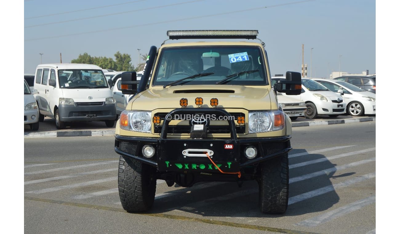 Toyota Land Cruiser Pick Up 1vD engine Clean Car