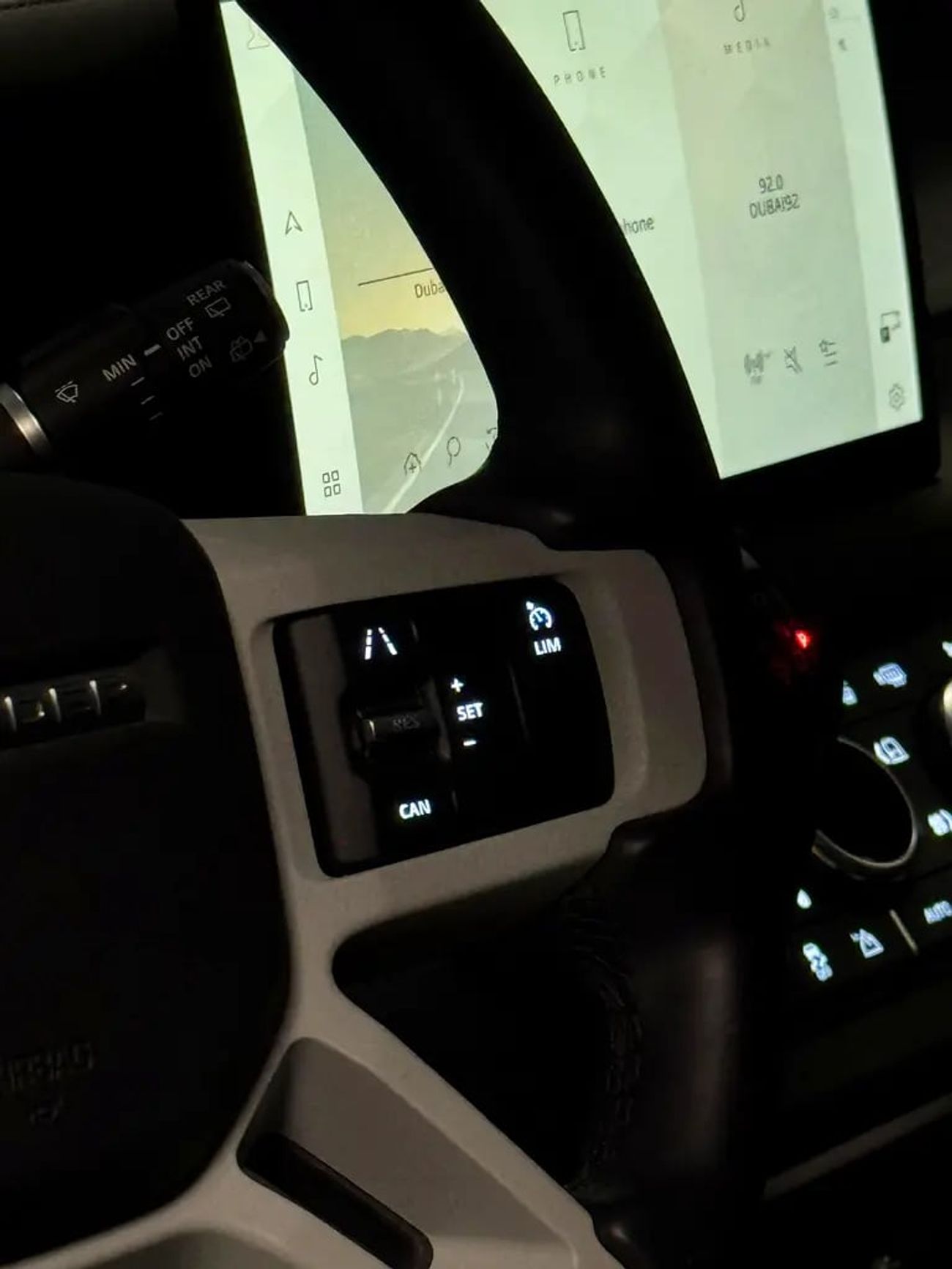 Land Rover Defender 5,259 P.M | 0% Downpayment | 110 | ONE OWNER | AGENCY WARRANTY AND SERVICE CONTRACT