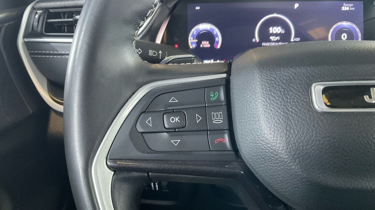 Jeep Grand Cherokee 3.6 L ALTITUDE 3 ROW 4WD AUTO | Guaranteed Warranty | 0 Down Payment