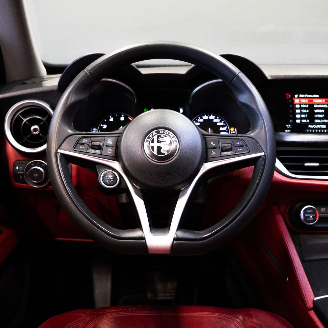 Alfa Romeo Stelvio AED 1,053 P.M • 0% Downpayment •  Alfa Romeo Stelvio S • 1 Year Warranty
