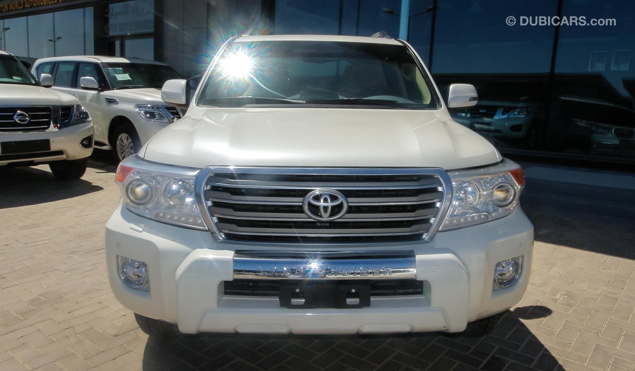 Toyota Land Cruiser VX.R V8 5.7