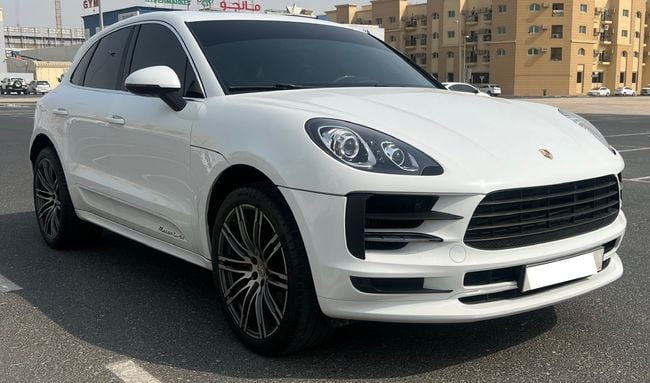 Used 2015 Porsche Macan TURBO for sale in UAE | Verified Second Hand Porsche Macan TURBO Price