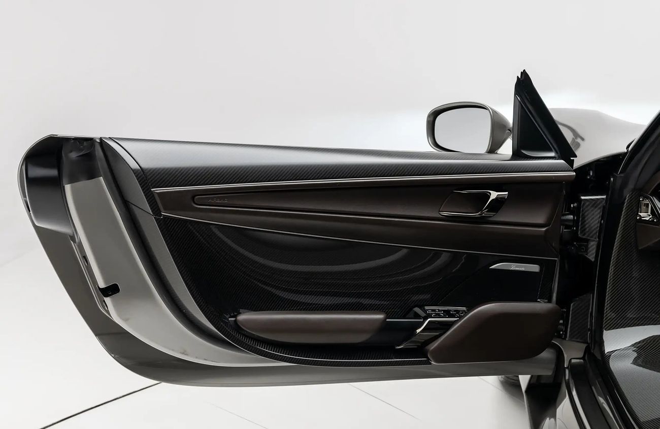 Porsche 918 Spyder 4.6L V8 N/A Engine + eMotor