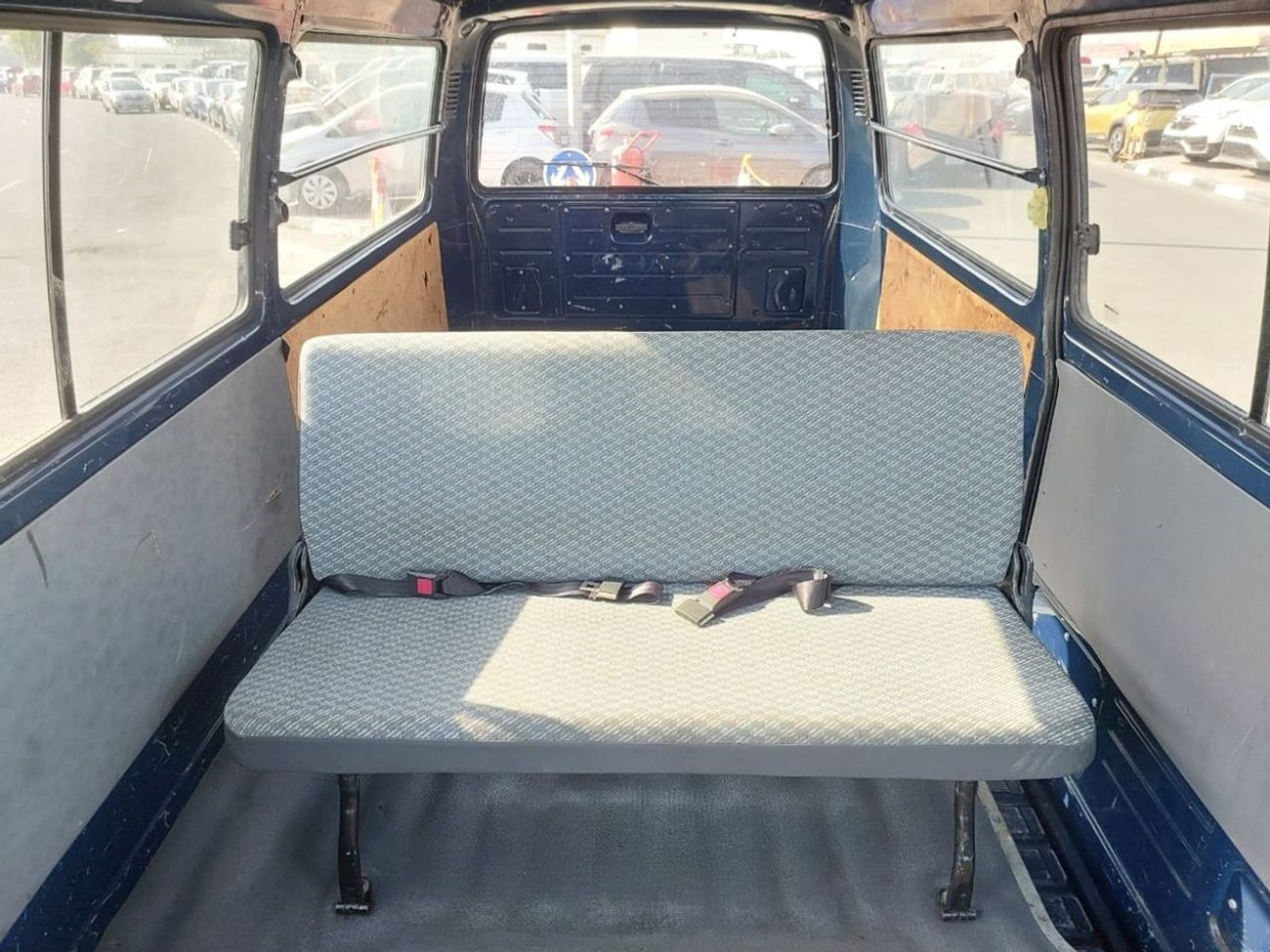 Toyota Hiace TOYOTA HIACE VAN RIGHT HAND DRIVE PETROL 1RZ-E ENGINE (PM07778)