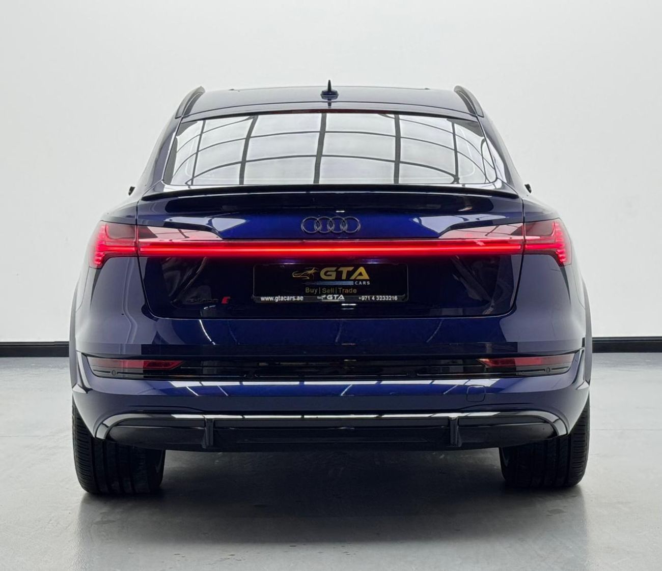 أودي اي ترون 2023 Audi E-Tron S Sportback, 2026 Audi Warranty, 2028 Audi Service Pack, GCC