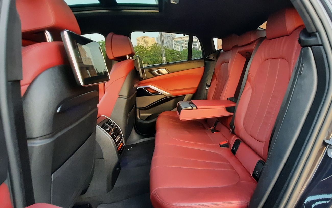 بي أم دبليو X6 - 50i X-Drive M Sport