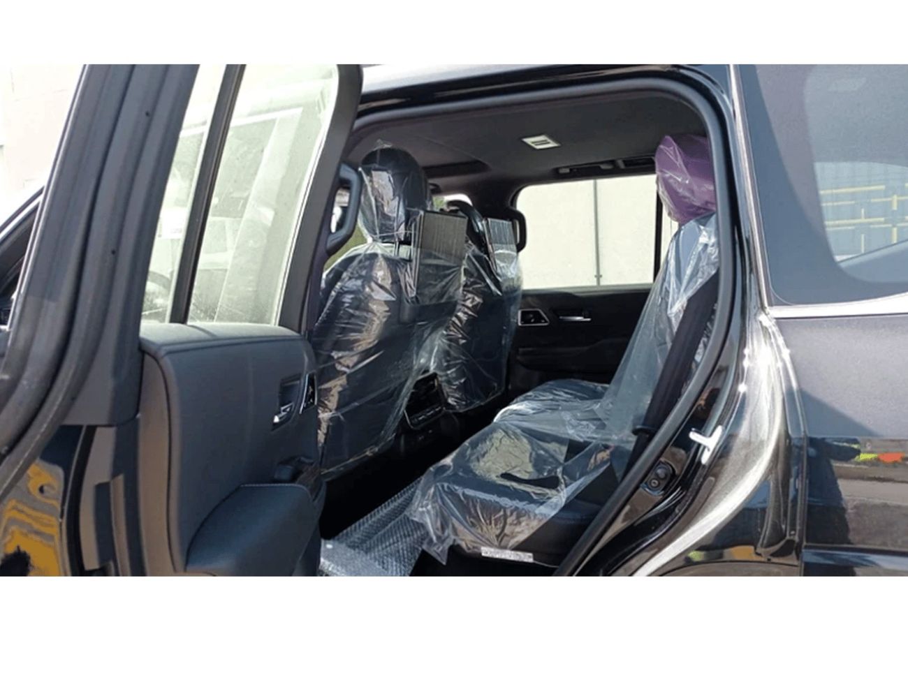 Toyota Land Cruiser ECT0204 - 2025 TLC300 VXR 3.3L Diesel Auto Black with Black Interior