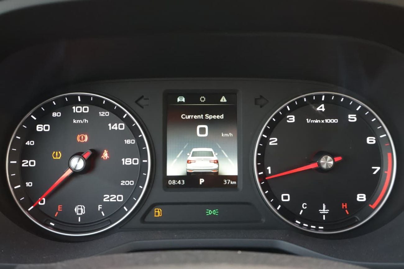 أم جي 5 2024  MG5 1.5L AT COMFORT