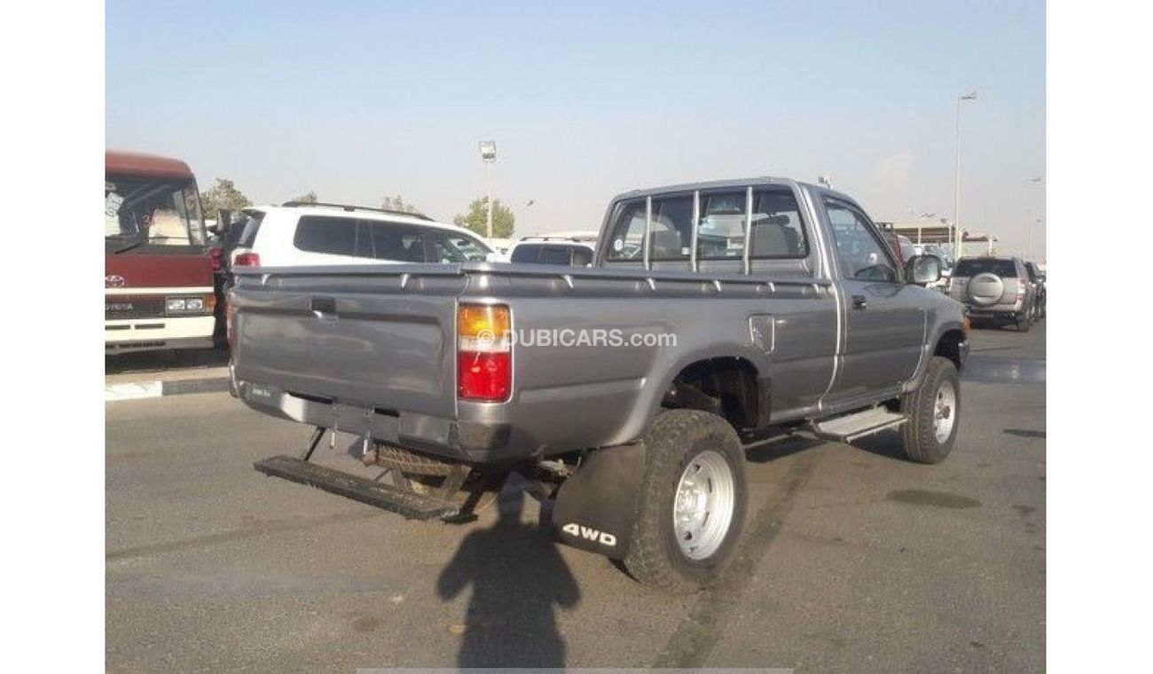 Toyota Hilux TOYOTA HILUX RIGHT HAND DRIVE (PM914)