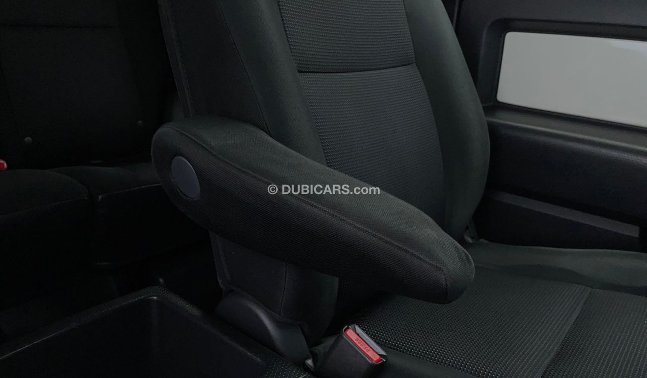 Toyota FJ Cruiser GXR 4 | Zero Down Payment | Free Home Test Drive