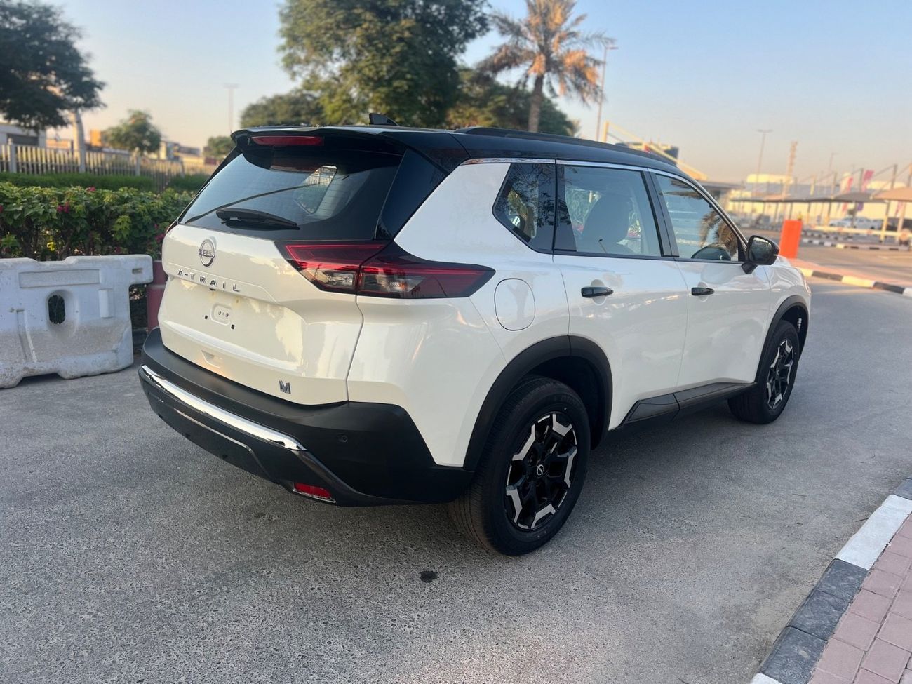 Nissan XTrail N Trek AWD (7-Seater)