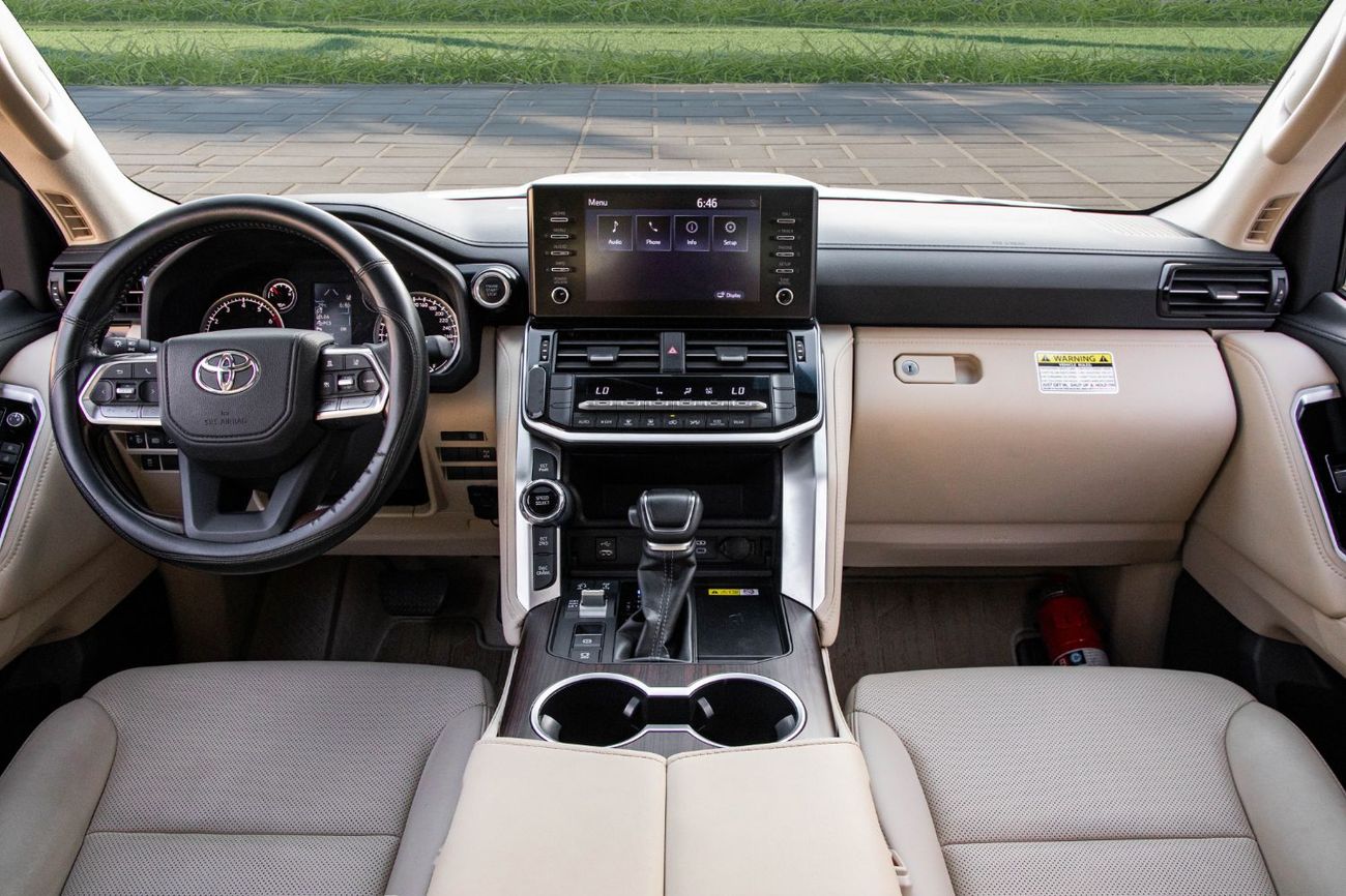 تويوتا لاند كروزر | 4,113 P.M | 0% Downpayment | Agency Warranty!