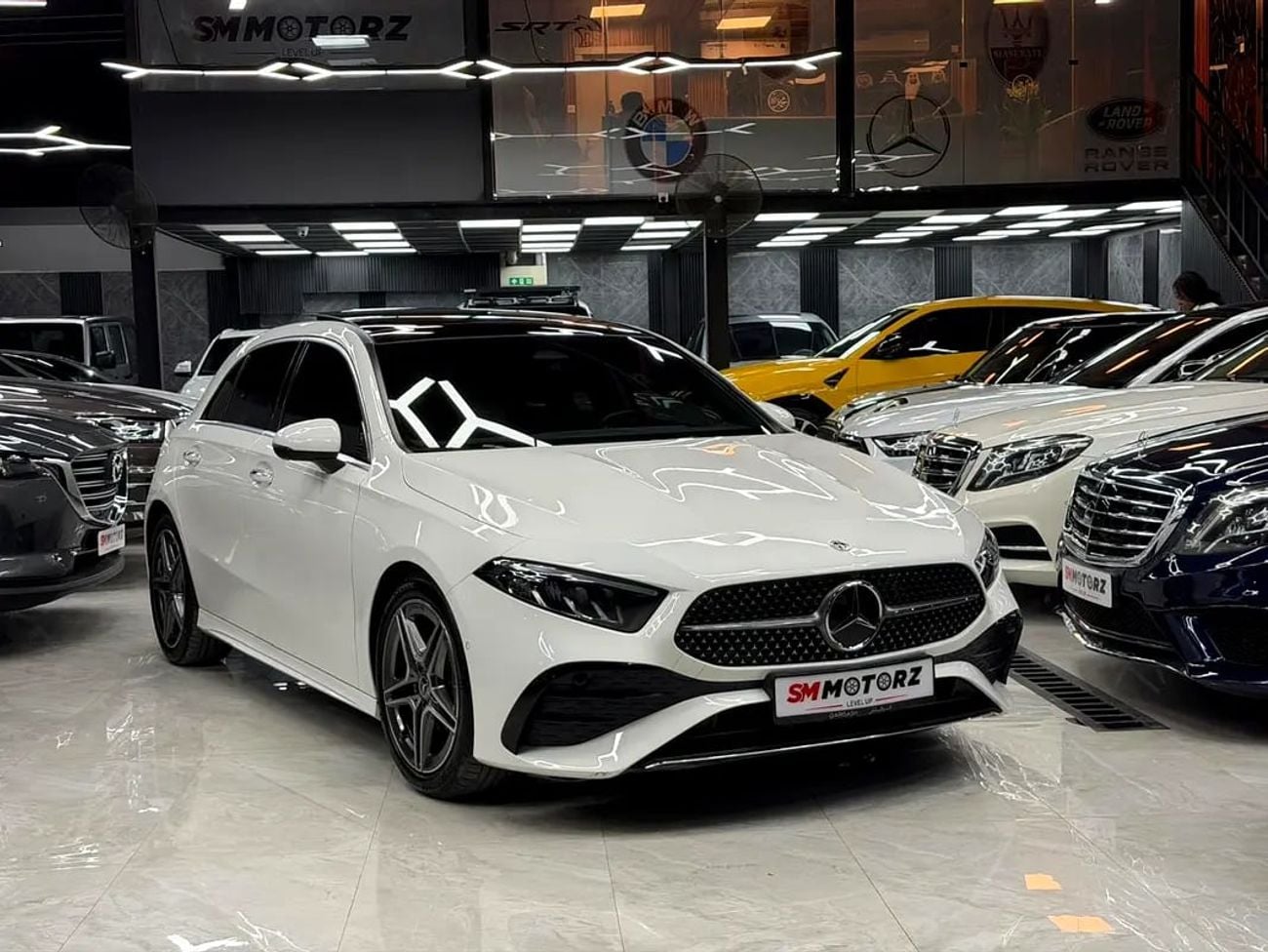 مرسيدس بنز A 200 Premium + 2.0L