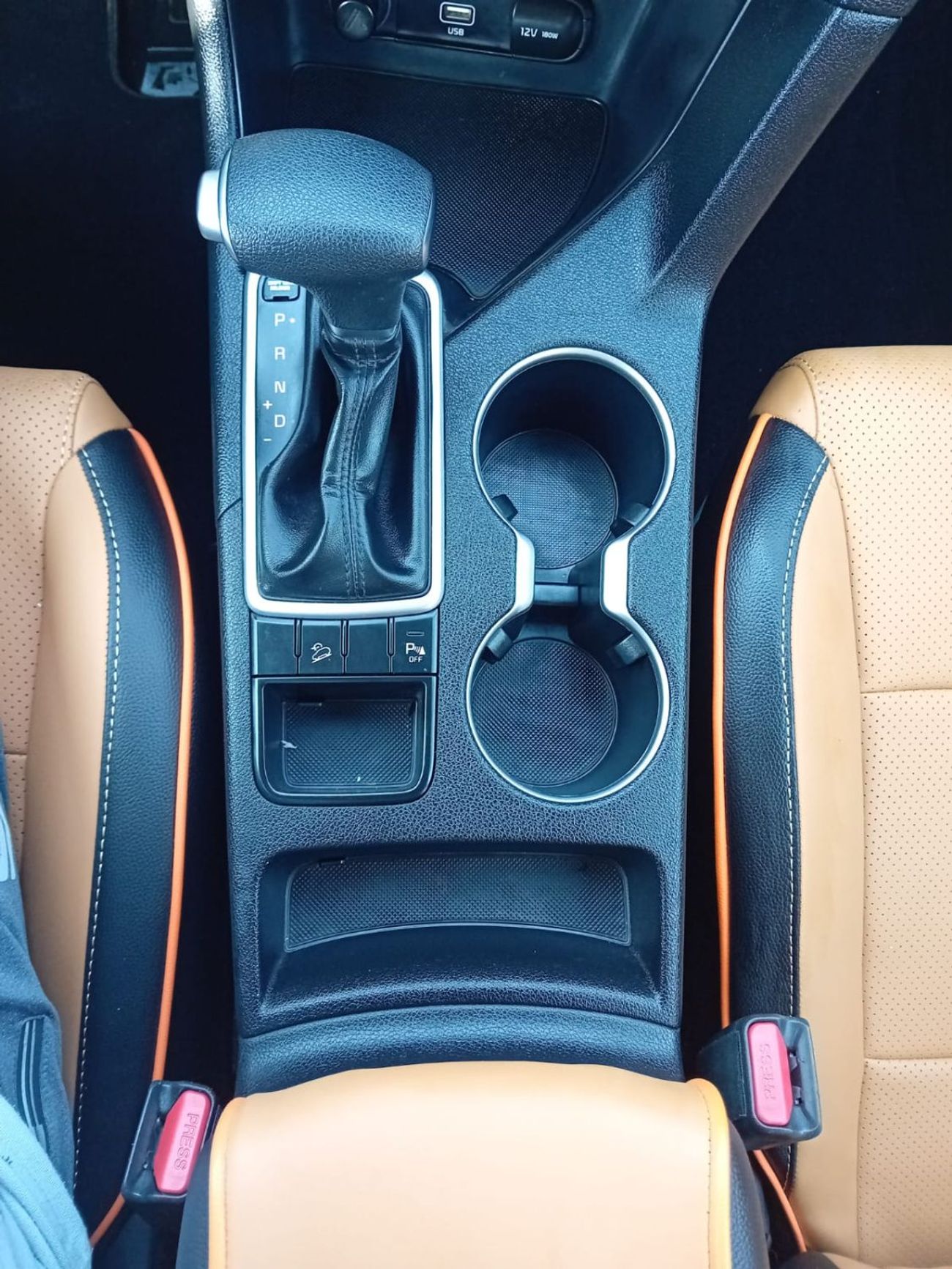 Kia Sportage EX 1.6L (130 HP) (130 HP) Kia Sportage 2020 - GDI - GCC in excellent condition1.6 cc engine 83,000 k