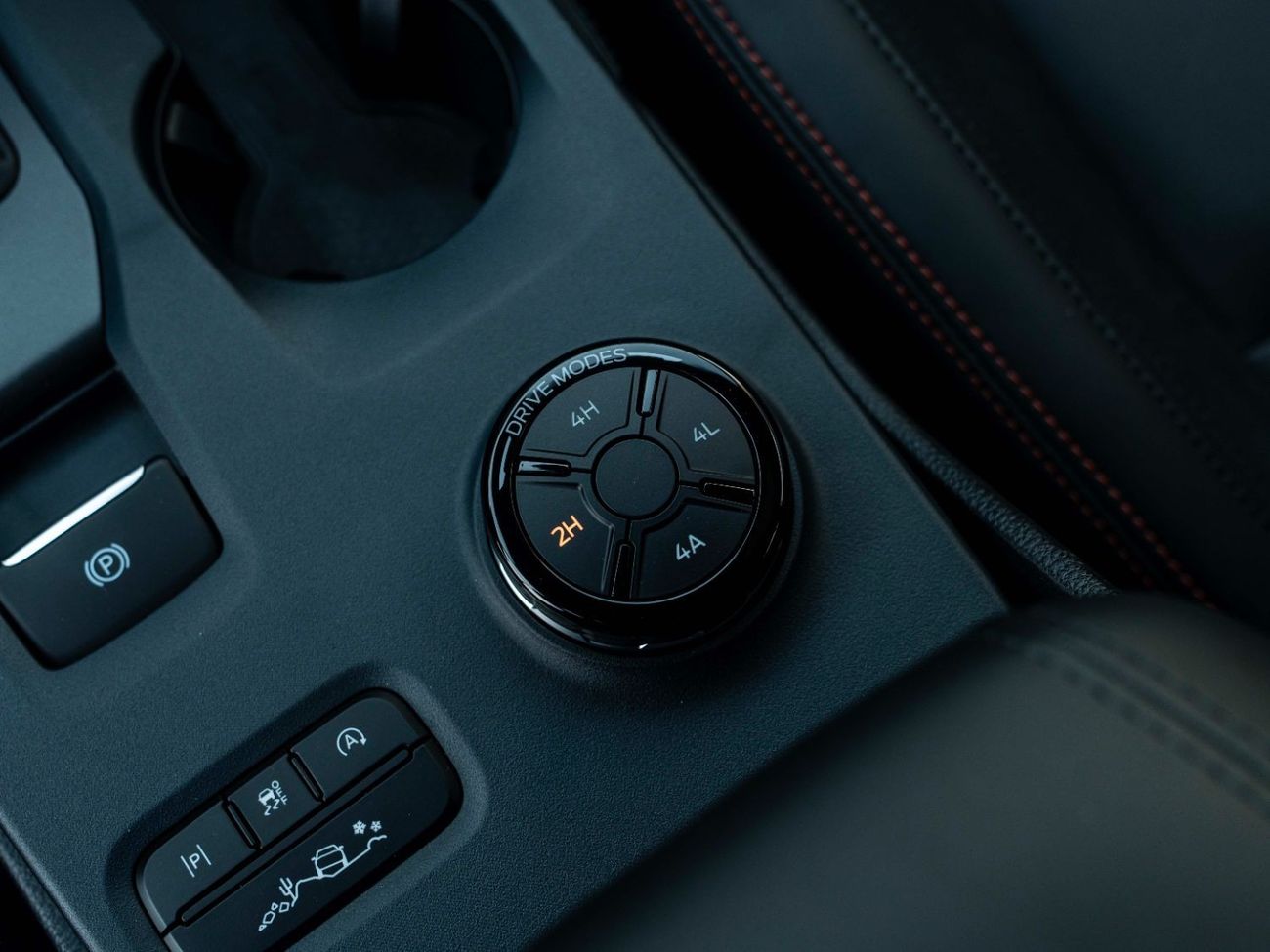 فورد رينجر رابتور AED 3,302 PM • RANGER RAPTOR • OFFICIAL FORD AGENCY WARRANTY AND SERVICE PLAN UNTIL 2028 OR 100K KMS