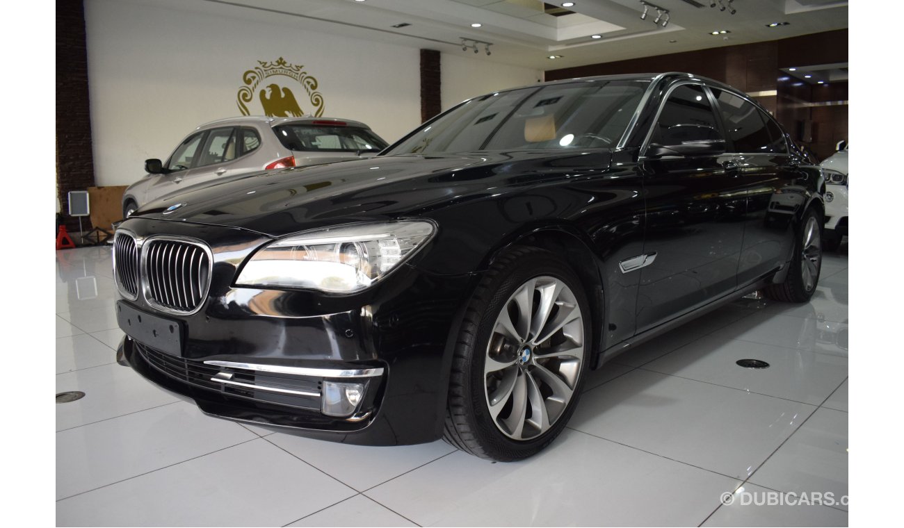 بي أم دبليو 730 BMW 730Li - 2015 - GCC Specs