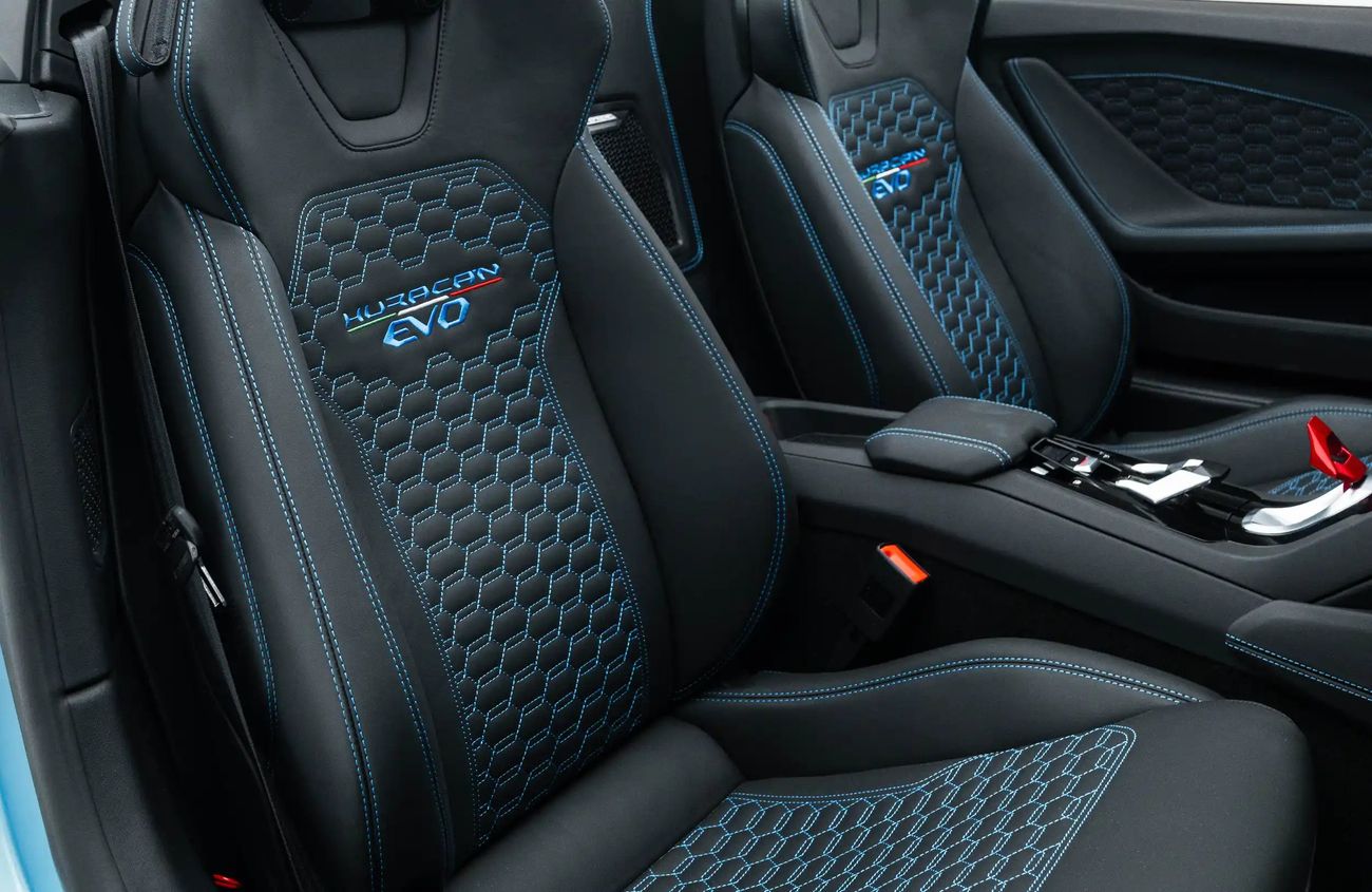 لامبورغيني هوراكان ايفو سبايدر 5.2L V10 Naturally Aspirated Engine