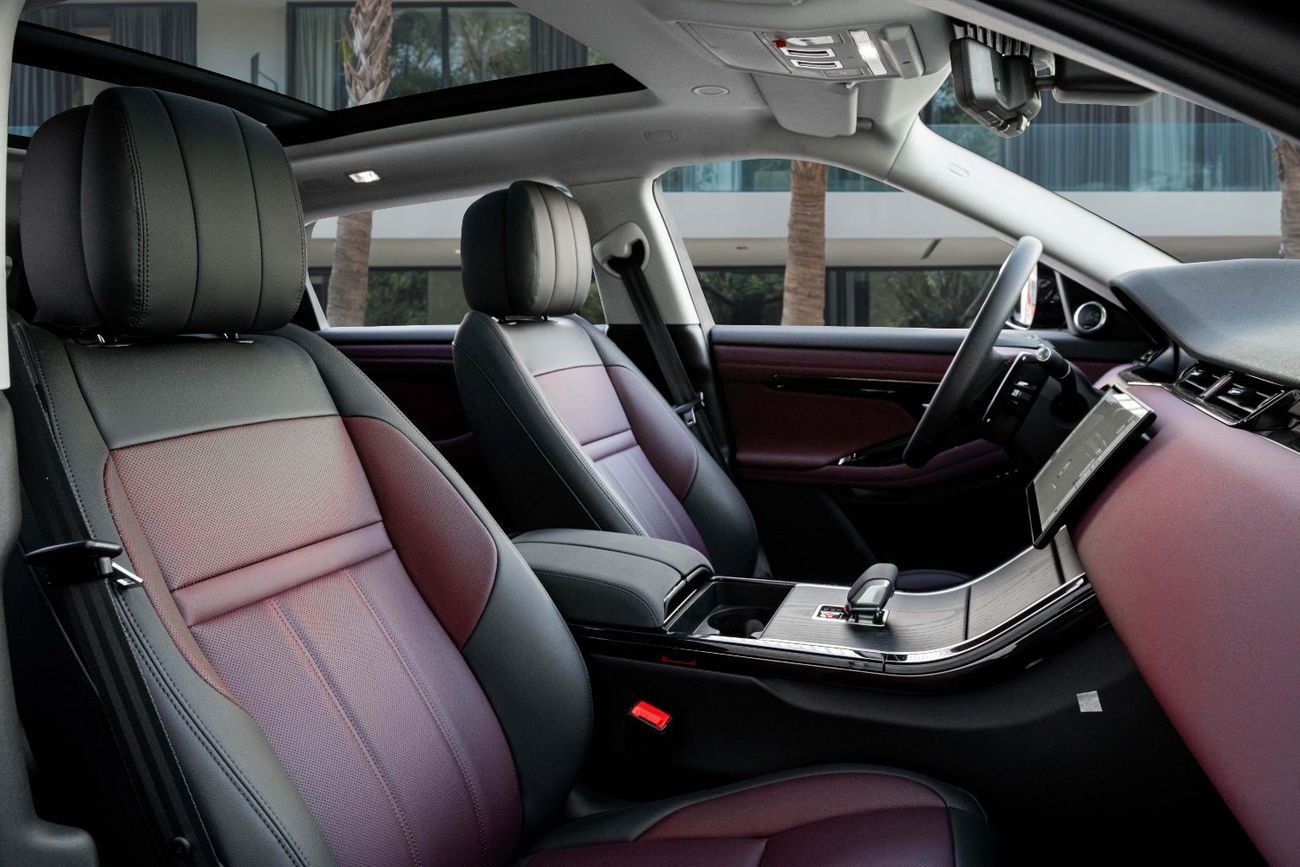 Land Rover Range Rover Evoque SE P250 R DYNAMIC | 3,721 P.M  | 0% Downpayment | BRAND NEW!