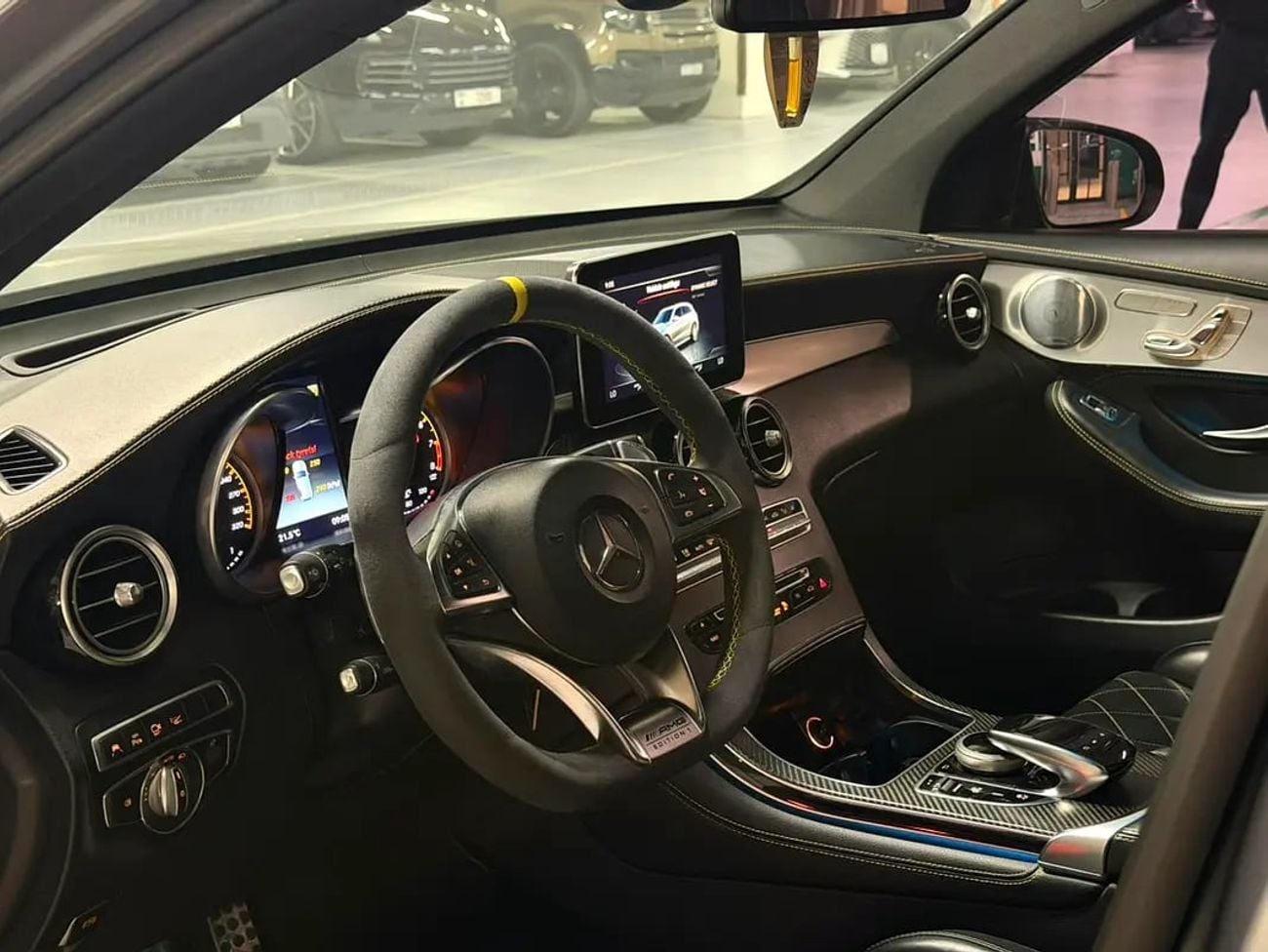 مرسيدس بنز GLC 63 MORYA JESWANI CARS FOR USED AUTOMOBILE TRADING CO.L.L.C