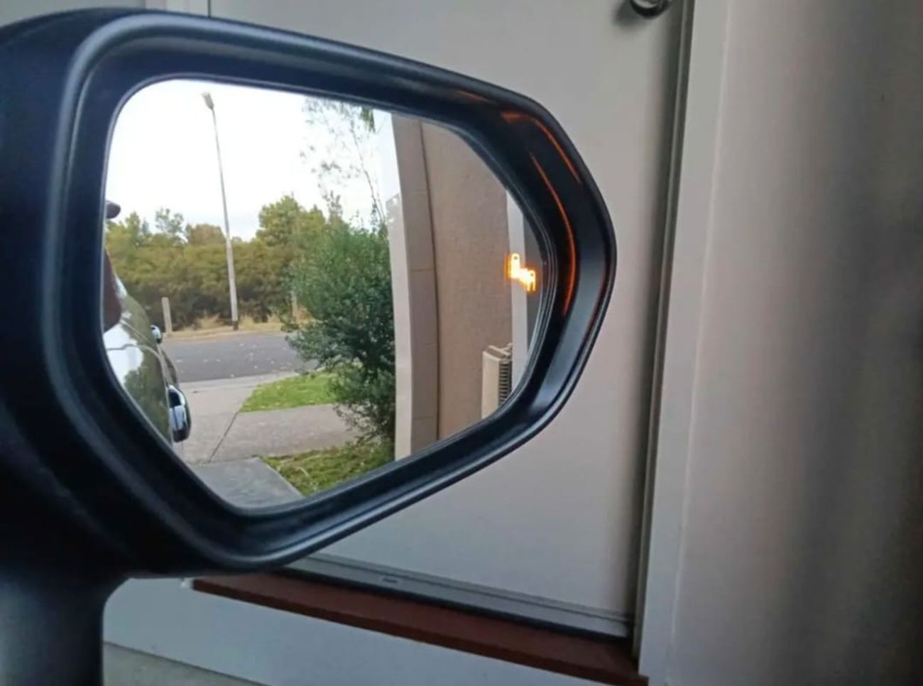 Toyota Corolla Limited 2.0L