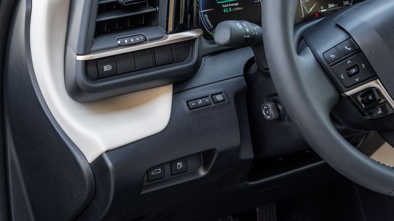 تويوتا كراون TOYOTA CROWN 2.5 HEV HI -2026YM