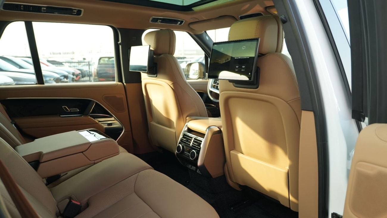 Land Rover Range Rover HSE P400 White - Tan 2026MY Export Only