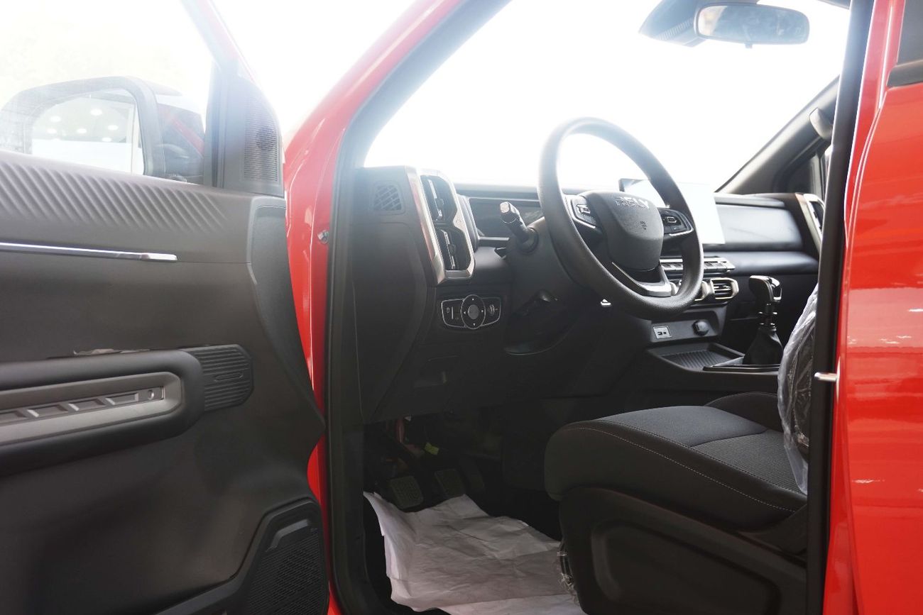 Rely R8 COMFORT 4x4 2.4L M/T 2026 MODEL