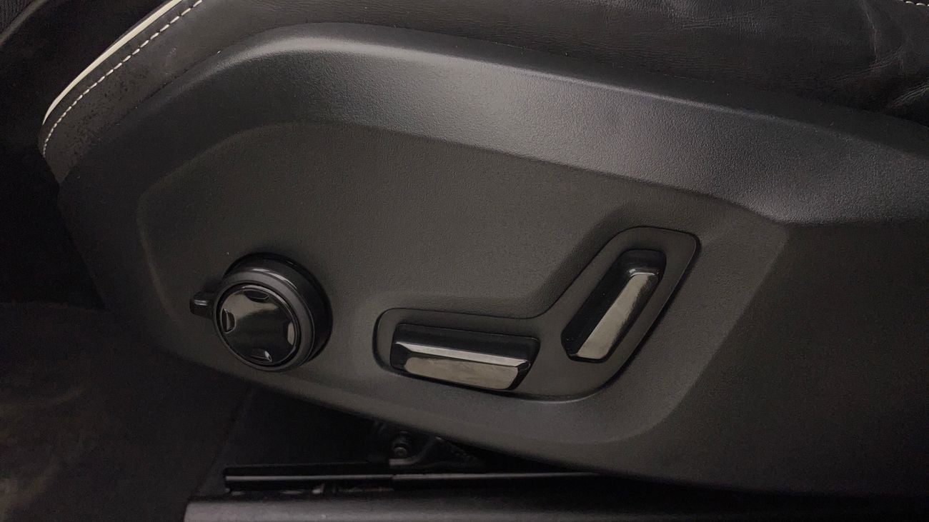 فولفو XC 60 B5 ULTIMATE DARK 2 | بدون دفعة مقدمة | اختبار القيادة في المنزل