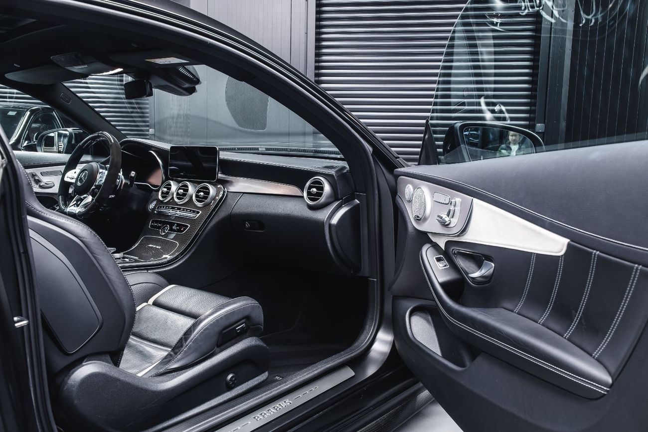 Mercedes-Benz C 63S AMG AMG C63S Coupe + Carbon + Burmester + Distronic