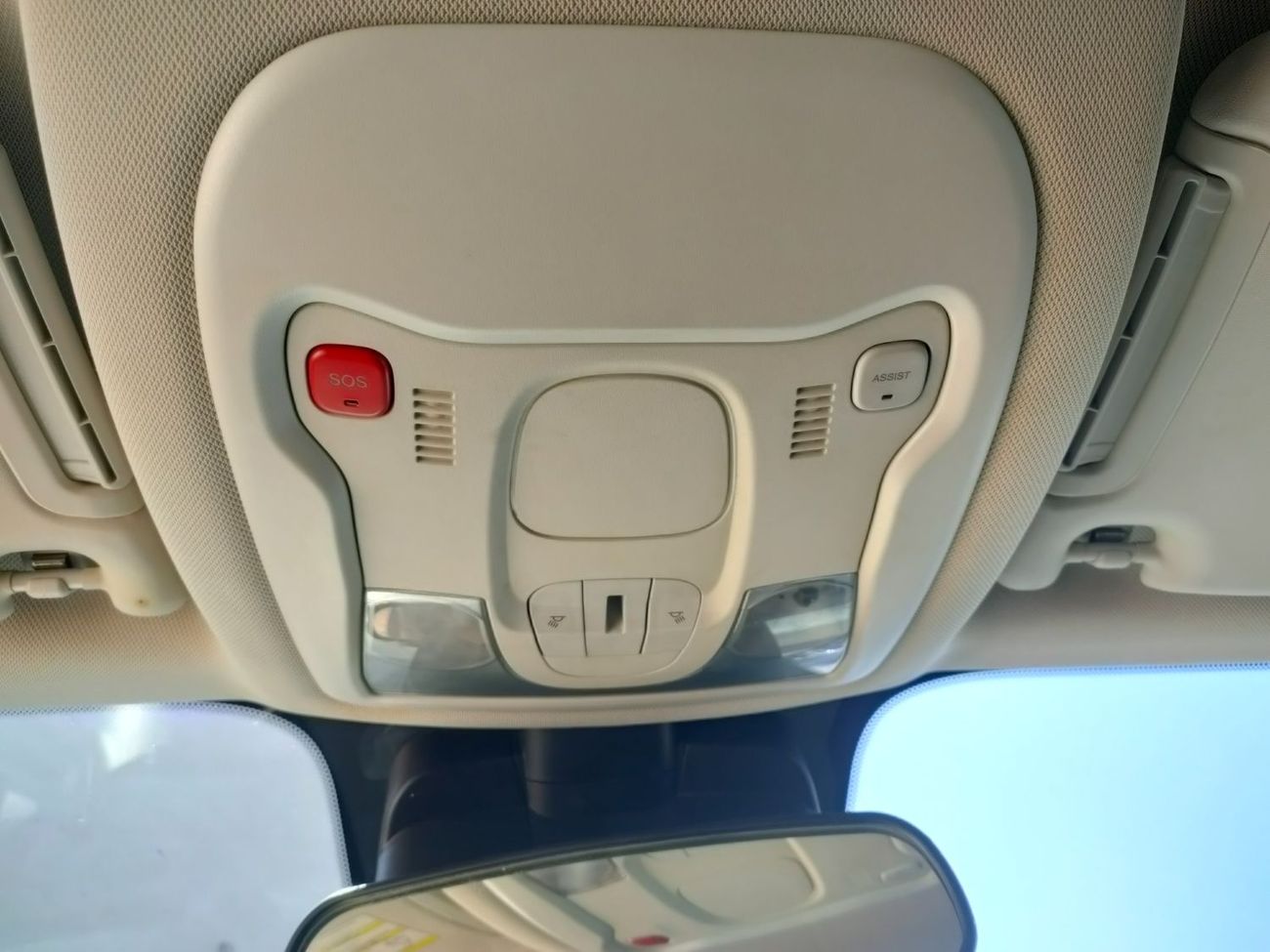 جيب رينيجيد Limited 2.4L