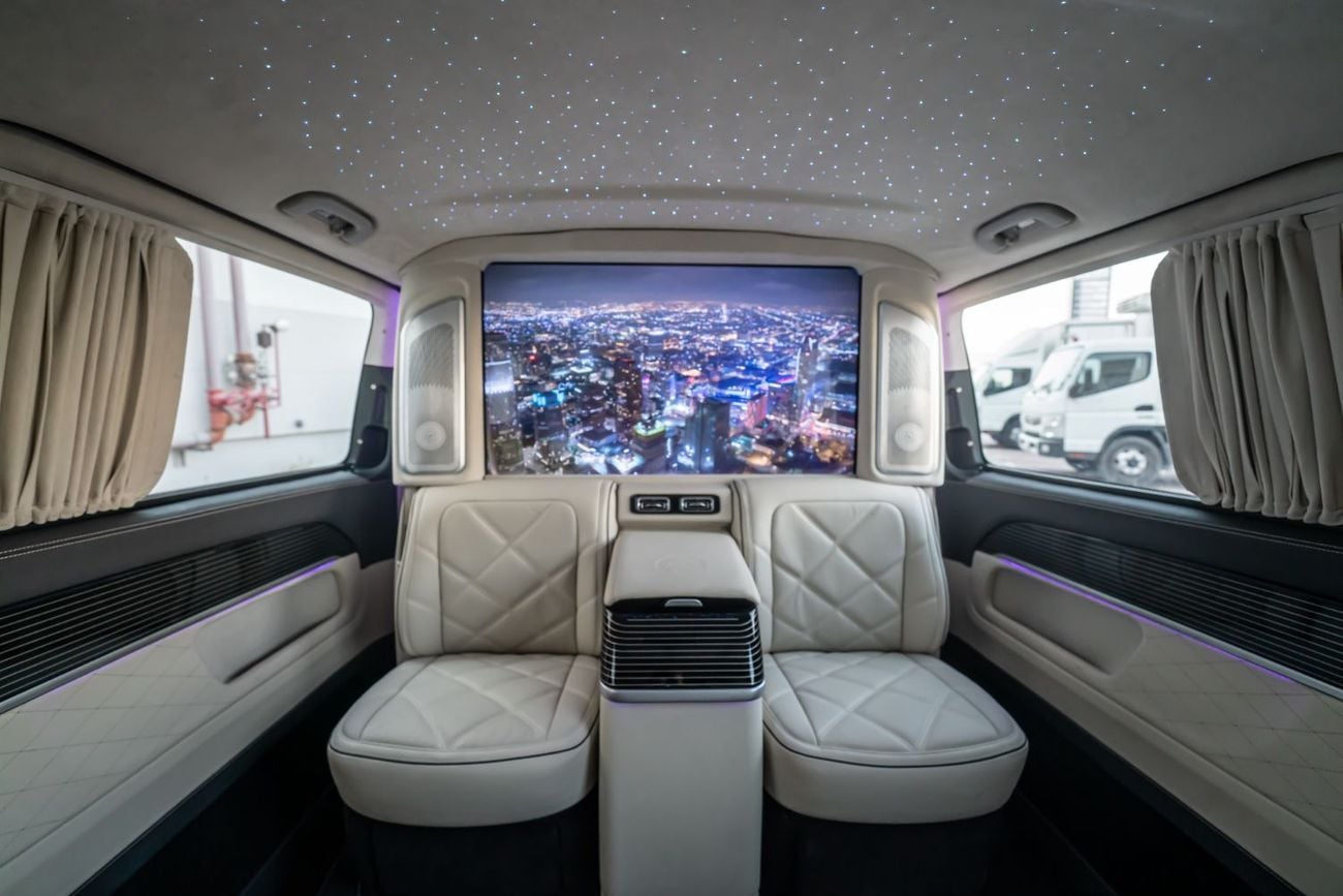 Mercedes Benz V300 AVANTGARDE MBS Dreamliner VIP