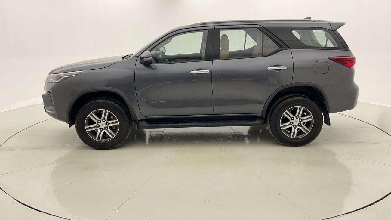 تويوتا فورتونر EXR 2.7 | بدون دفعة مقدمة | اختبار القيادة في المنزل