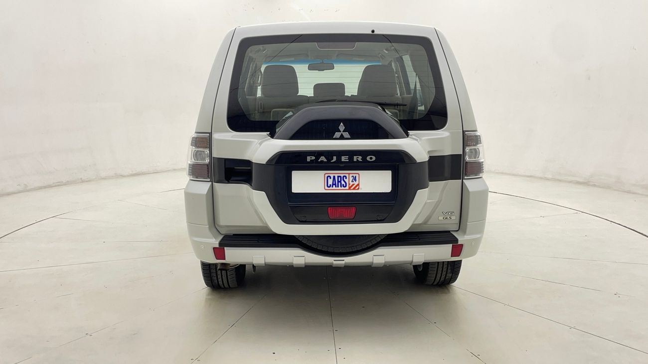 Mitsubishi Pajero GLS LOW LINE 3.5 | Zero Down Payment | Home Test Drive