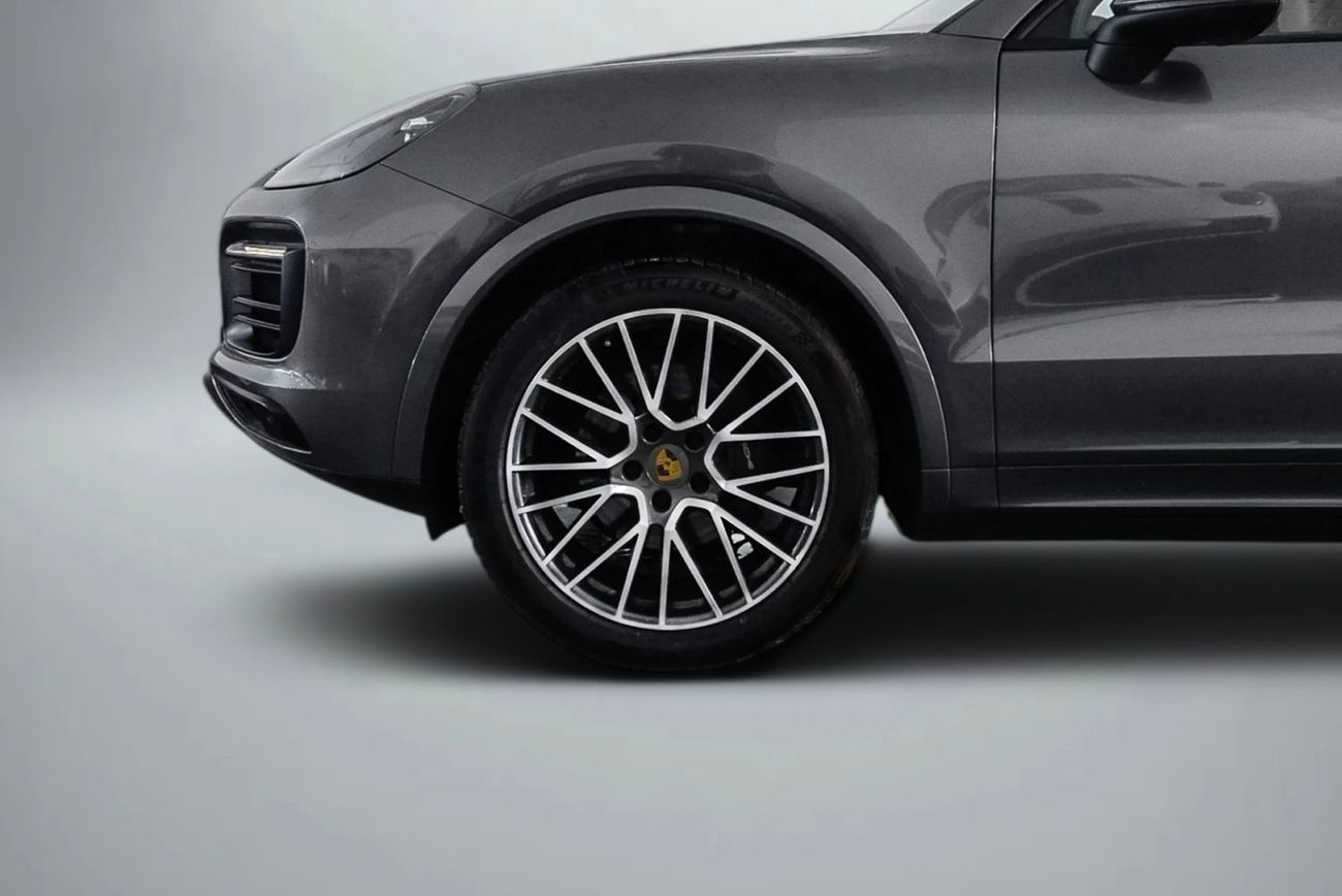 Porsche Cayenne Std 3.0L (340 HP)