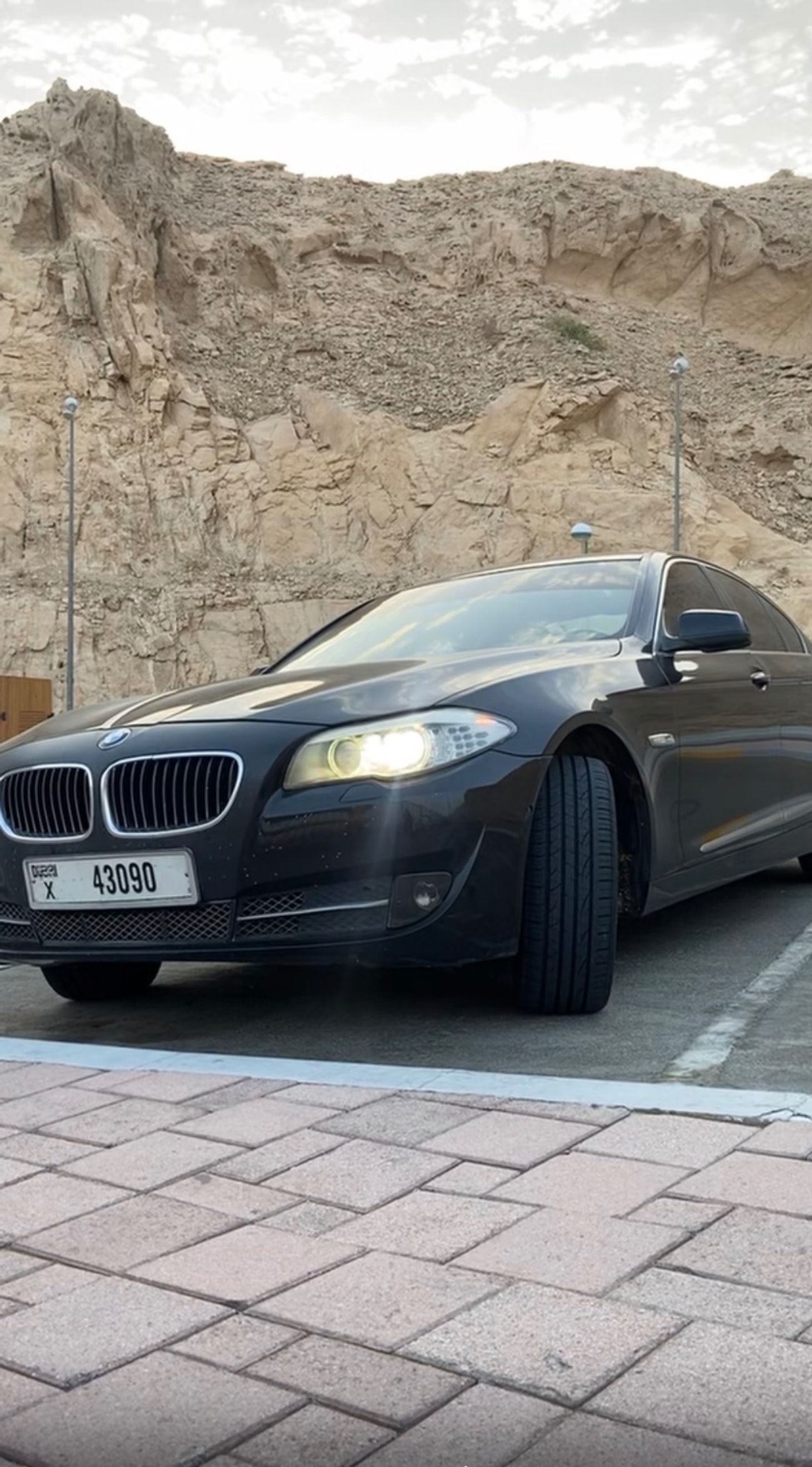 بي أم دبليو 528i Executive 2.0L