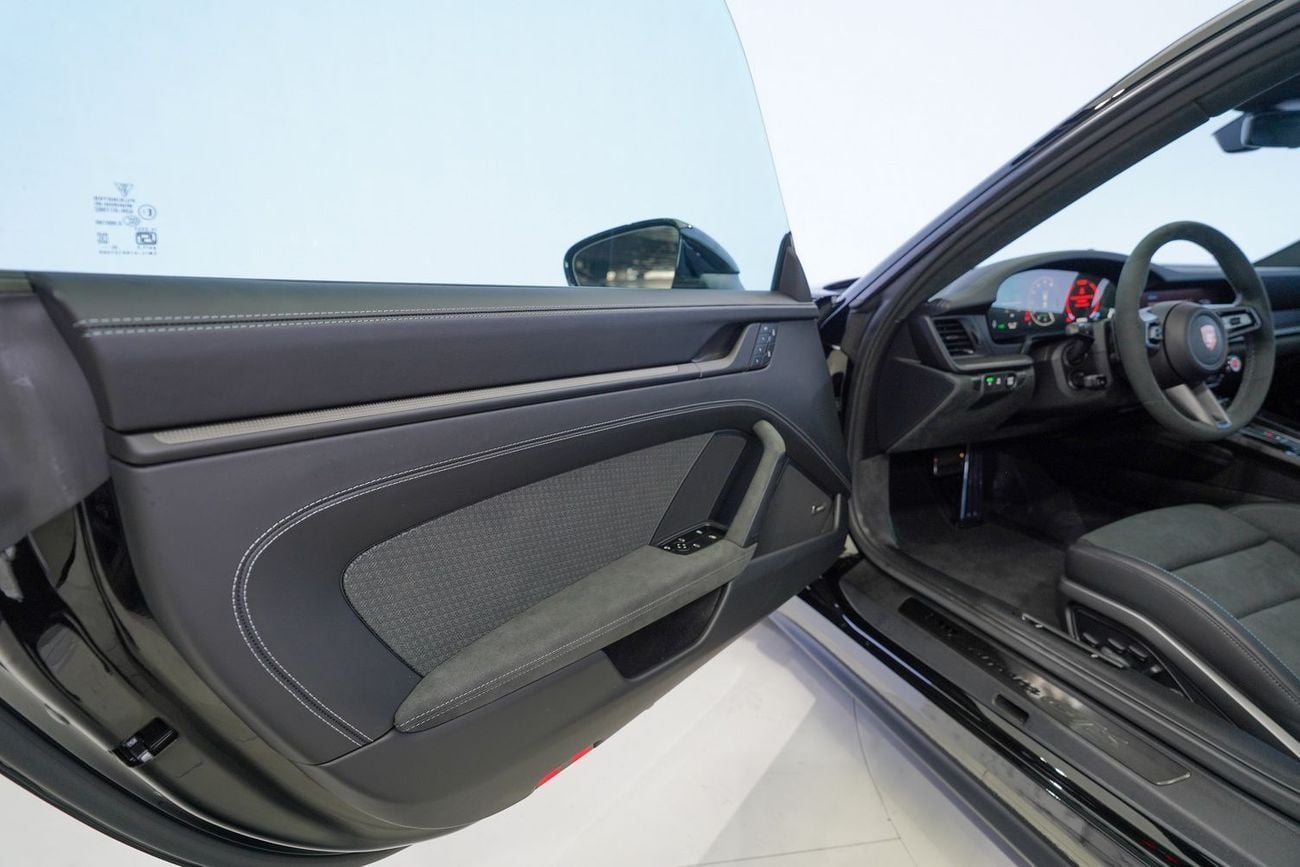 بورش 911 CARRERA GTS