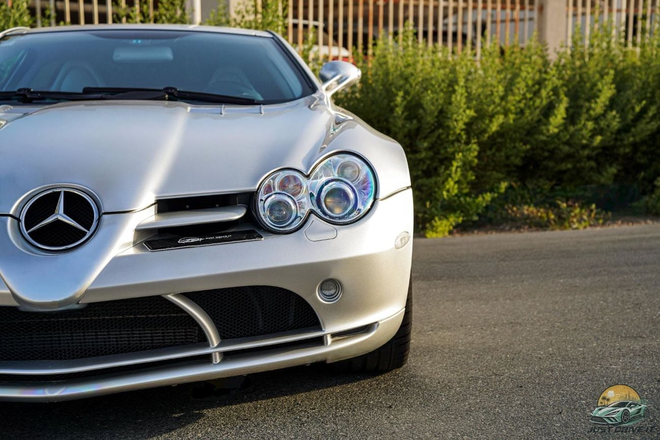 مرسيدس بنز SLR ماكلارين STD